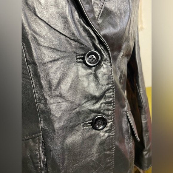 Vintage Genuine Leather Jacket - Picture 6 of 16